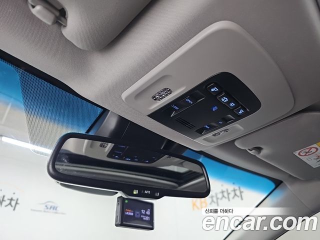 Toyota Camry (XV70) 2.5 XLE Hybrid 2019 — фото 21