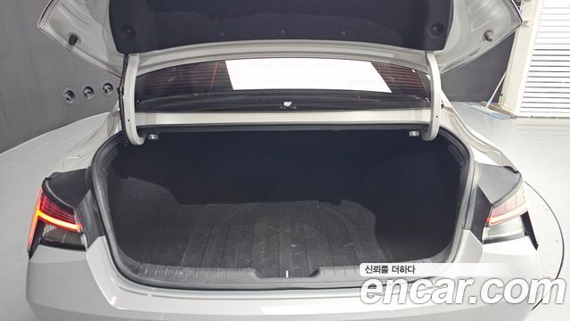 Hyundai Avante Hybrid (CN7) Inspiration 2023 — фото 20
