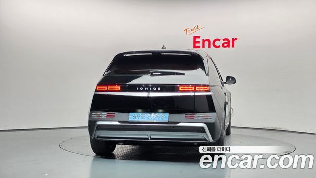 Hyundai Ioniq 5 Long Range Exclusive 2025 — фото 4