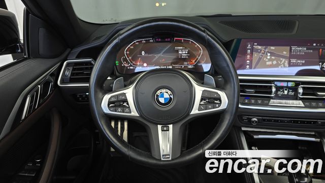 BMW 4 Series (G22) 420i M Sport Convertible 2021 — фото 17