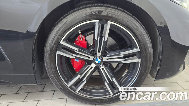 BMW 4 Series (G22) 420i M Sport Convertible 2021 — фото 27