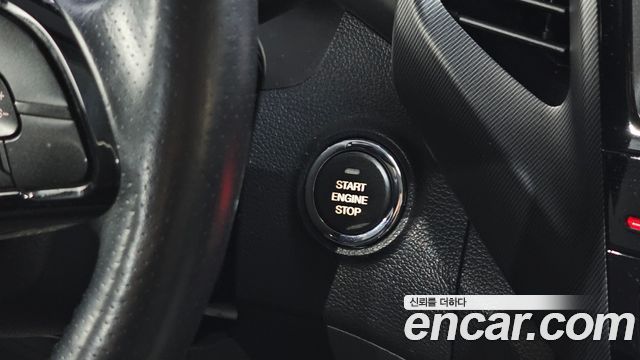 KG Mobility (SsangYong) Tivoli LX 2WD 2017 — фото 28