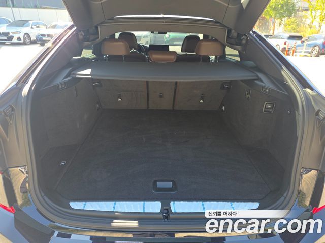BMW 6 Series GT (G32) 630i xDrive M Sport 2023 — фото 23