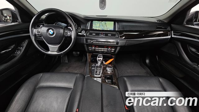BMW 5 Series (F10) 528i 2015 — фото 7