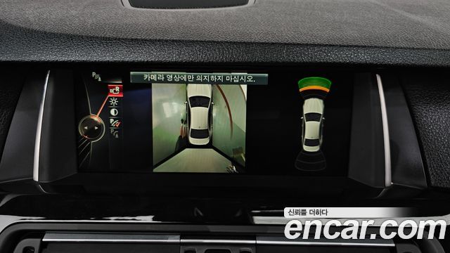 BMW 5 Series (F10) 528i 2015 — фото 15