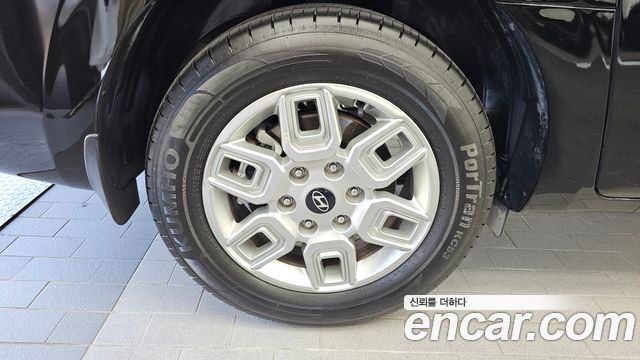 Hyundai Staria HEV 1.6 Cargo 3-Seater Modern 2025 — фото 5