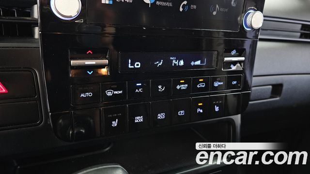 Hyundai Staria HEV 1.6 Cargo 3-Seater Modern 2025 — фото 39