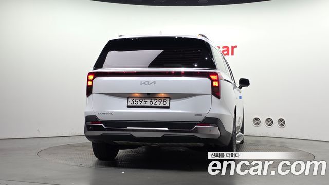 Kia Carnival (IV) HEV 7seater Signature 2025 — фото 4