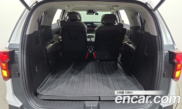 Kia Carnival (IV) HEV 7seater Signature 2025 — фото 18