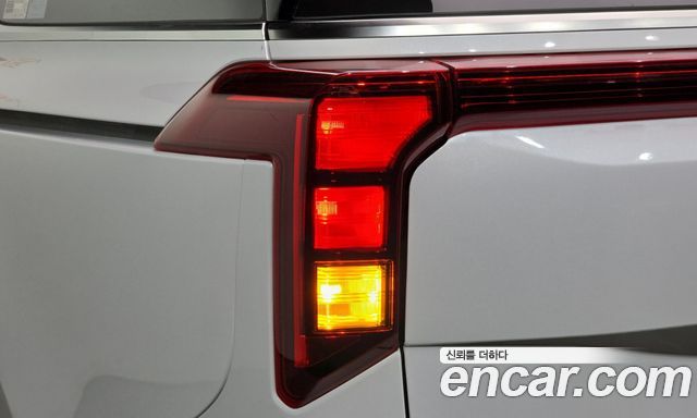 Kia Carnival (IV) HEV 7seater Signature 2025 — фото 22