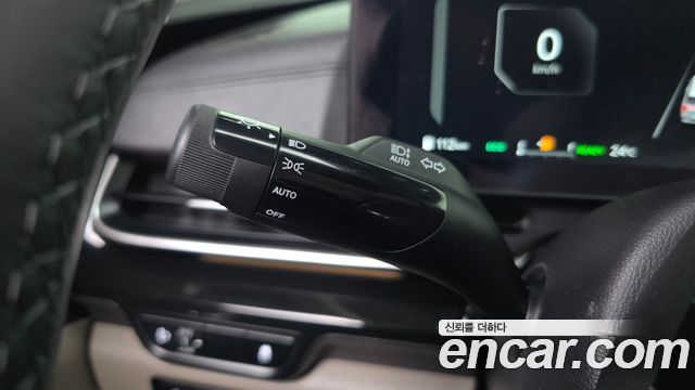 Kia Carnival (IV) HEV 7seater Signature 2025 — фото 32