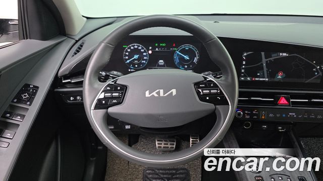 Kia Niro Signature 2022 — фото 15