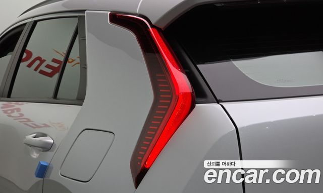 Kia Niro Signature 2022 — фото 23