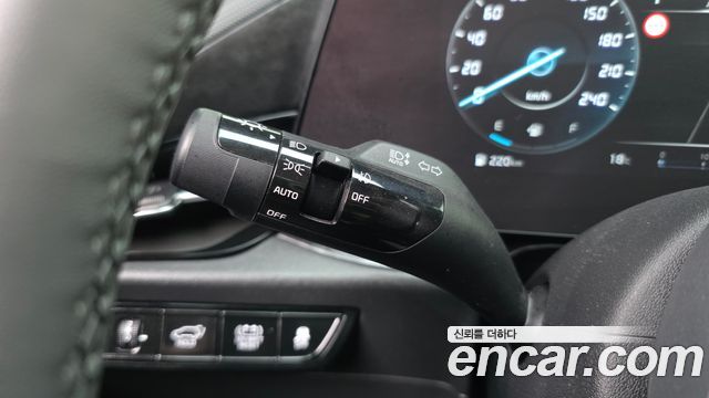 Kia Niro Signature 2022 — фото 30