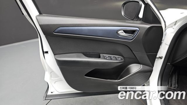 Renault Korea XM3 1.6 GTe LE 2023 — фото 24