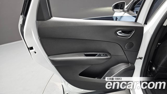 Renault Korea XM3 1.6 GTe LE 2023 — фото 25
