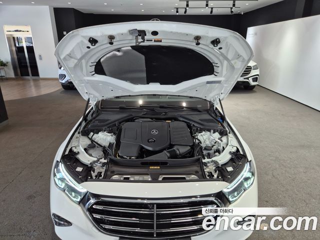 Mercedes-Benz E-Class (W214) E300 4MATIC Exclusive 2026 — фото 6