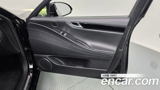 Genesis G80 (RG3) Gasoline 2.5 Turbo AWD 2022 — фото 24