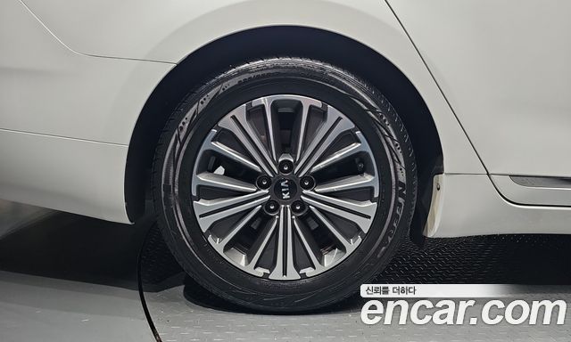 Kia K7 Premier Hybrid Noblesse 2020 — фото 5