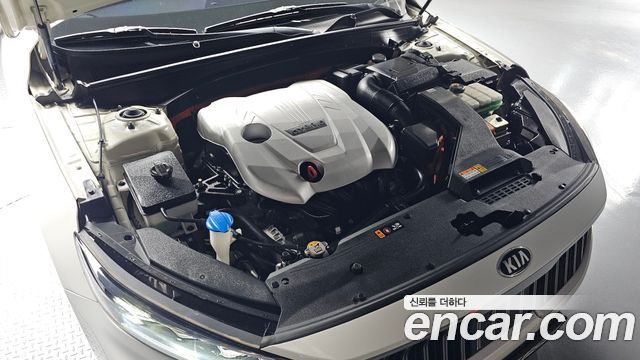 Kia K7 Premier Hybrid Noblesse 2020 — фото 6