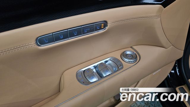 Genesis G90 (RS4) Gasoline 3.5 Turbo 2WD 2022 — фото 18