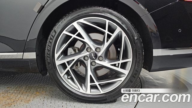 Genesis G90 (RS4) Gasoline 3.5 Turbo 2WD 2022 — фото 21