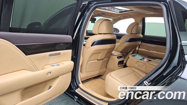 Genesis G90 (RS4) Gasoline 3.5 Turbo 2WD 2022 — фото 26
