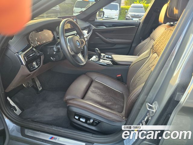 BMW 5 Series (G30) 530e M Sport 2023 — фото 5