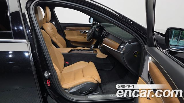 Volvo S90 D5 AWD Inscription 2019 — фото 11