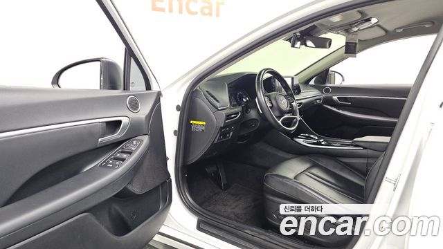 Hyundai Sonata (DN8) 2.0 LPG(rental car) Smart 2020 — фото 10