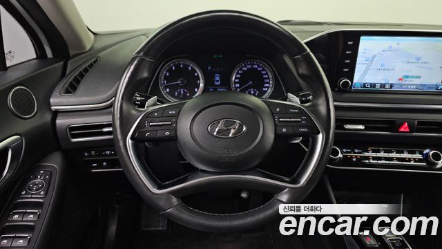 Hyundai Sonata (DN8) 2.0 LPG(rental car) Smart 2020 — фото 13