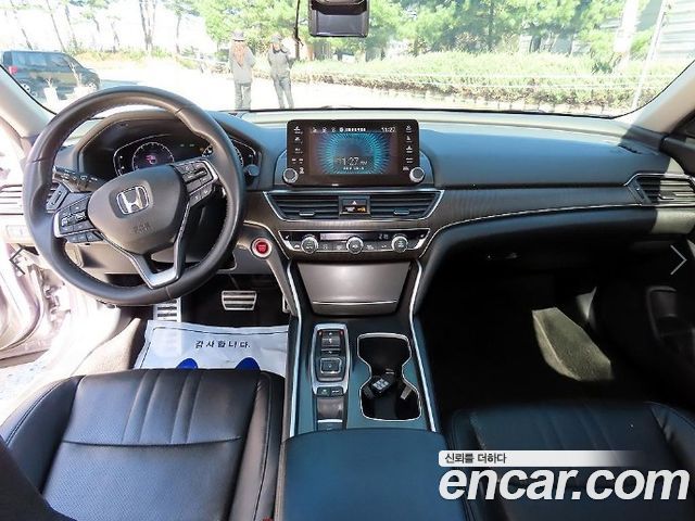 Honda Accord (X) 2.0 Turbo Sport 2018 — фото 7