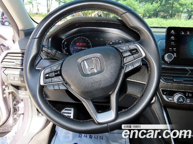 Honda Accord (X) 2.0 Turbo Sport 2018 — фото 8