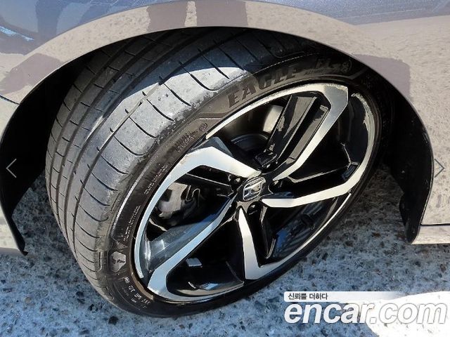 Honda Accord (X) 2.0 Turbo Sport 2018 — фото 24