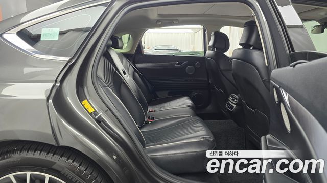 Genesis G80 (RG3) Gasoline 2.5 Turbo AWD 2022 — фото 15