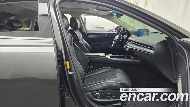 Genesis G80 (RG3) Gasoline 2.5 Turbo AWD 2022 — фото 32