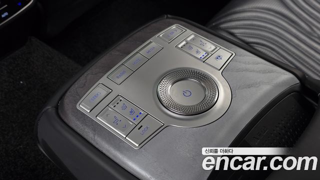 Genesis G80 (RG3) Gasoline 2.5 Turbo AWD 2022 — фото 37