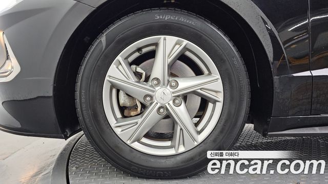 Hyundai Sonata (DN8) 2.0 LPG(rental car) Smart 2020 — фото 5