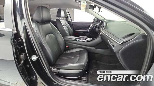 Hyundai Sonata (DN8) 2.0 LPG(rental car) Smart 2020 — фото 11