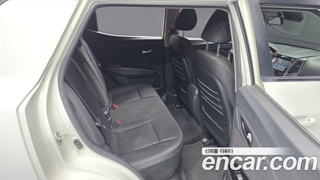 KG Mobility (SsangYong) Tivoli Air Diesel IX 2WD 2017 — фото 12