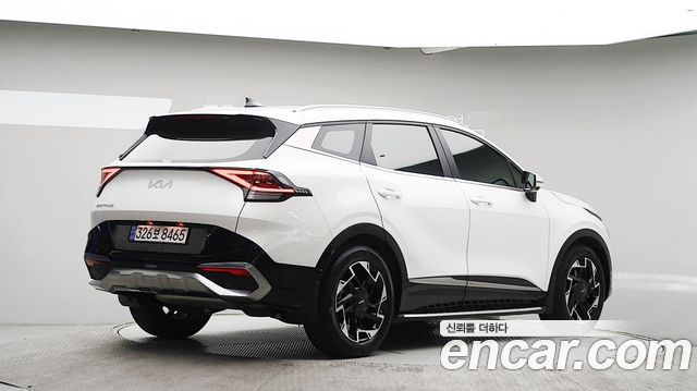 Kia Sportage (V) Gasoline 1.6 Turbo 2WD Signature 2023 — фото 4