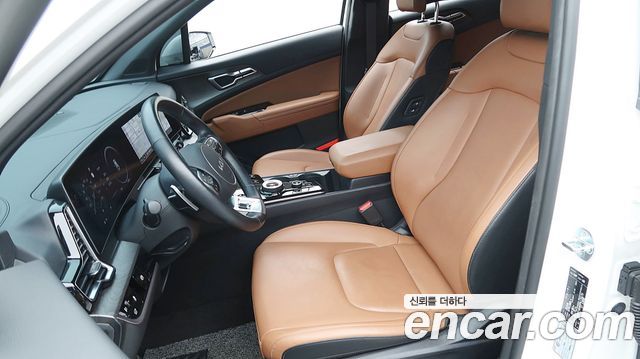 Kia Sportage (V) Gasoline 1.6 Turbo 2WD Signature 2023 — фото 7