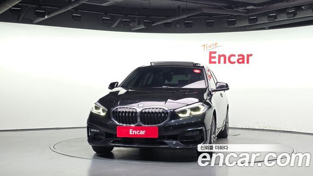 BMW 1 Series (F40) 118d Sport 2020 — фото 3