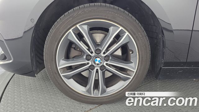 BMW 1 Series (F40) 118d Sport 2020 — фото 5