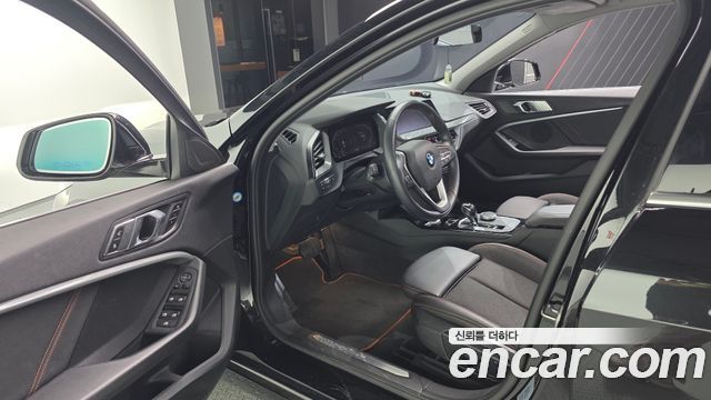 BMW 1 Series (F40) 118d Sport 2020 — фото 10