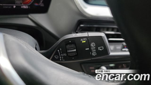 BMW 1 Series (F40) 118d Sport 2020 — фото 18