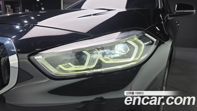 BMW 1 Series (F40) 118d Sport 2020 — фото 22