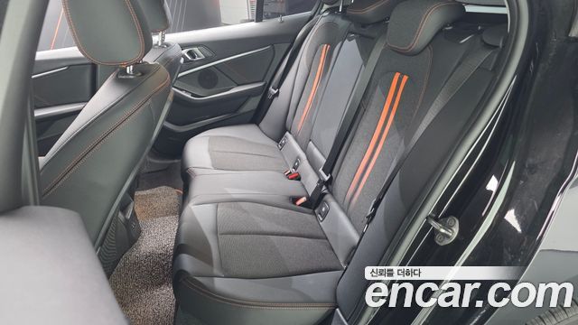 BMW 1 Series (F40) 118d Sport 2020 — фото 26