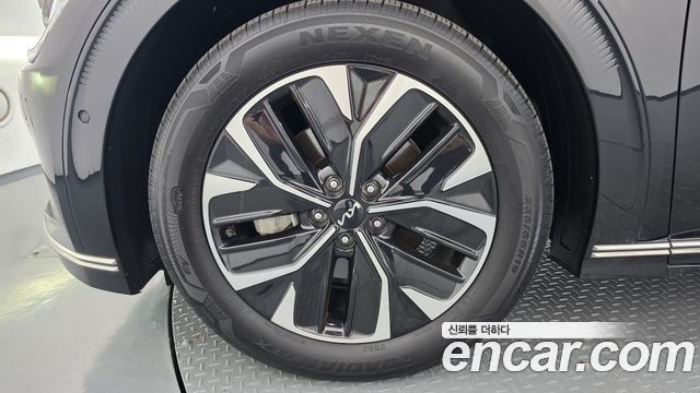 Kia EV6 Long Range Earth 2022 — фото 5