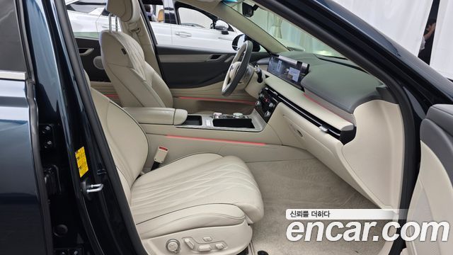 Genesis G80 (RG3) Gasoline 2.5 Turbo AWD 2025 — фото 11